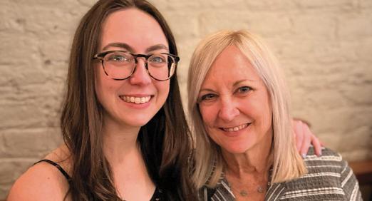 Deborah Lefell ’23 with her mother Julie Domonkos ’86